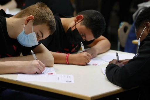 Ecole primaire: retour du masque à partir de lundi dans 39 départements