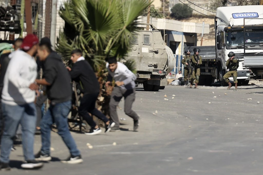Cisjordanie: Israël utilise la reconnaissance faciale pour ficher les Palestiniens