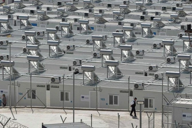 Grèce: ouverture de deux nouveaux camps fermés pour migrants
