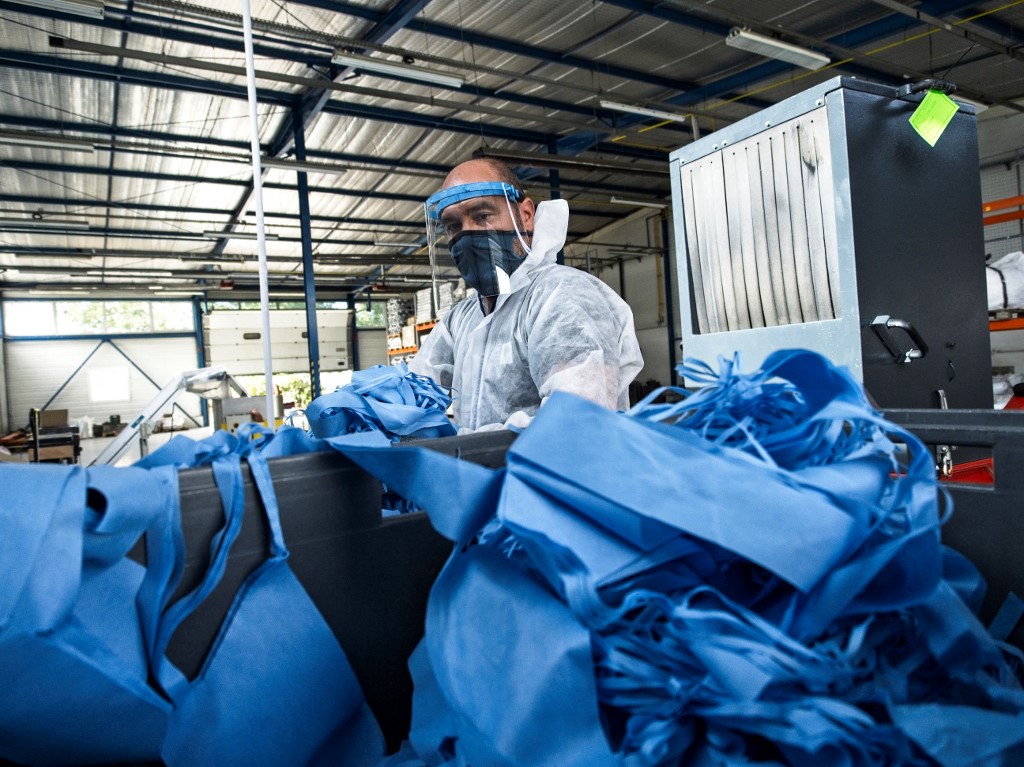 Masques made in France: un an après, la filière se pose la question de son avenir