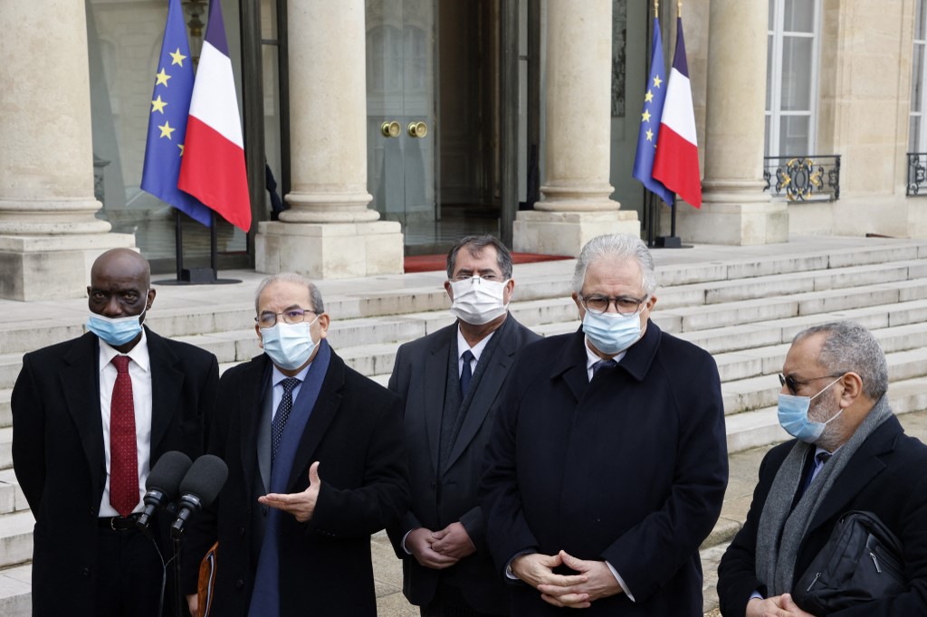 Charte de l'islam de France: trois fédérations décident de signer