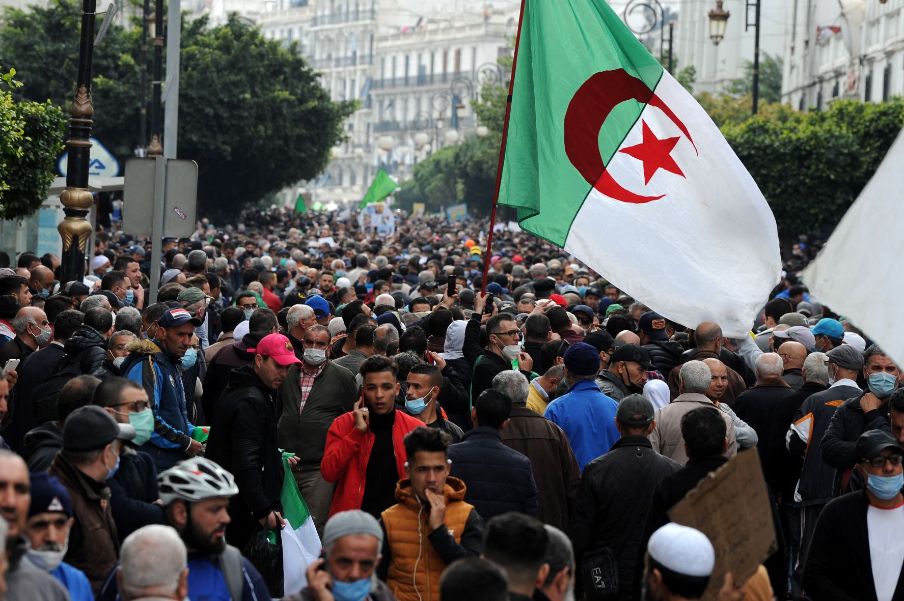 Algérie: abandon des poursuites judiciaires contre une mineure