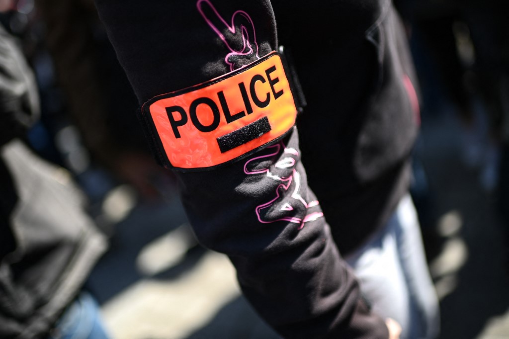 Jet de cocktails Molotov sur une sous-préfecture corse: trois hommes mis en examen