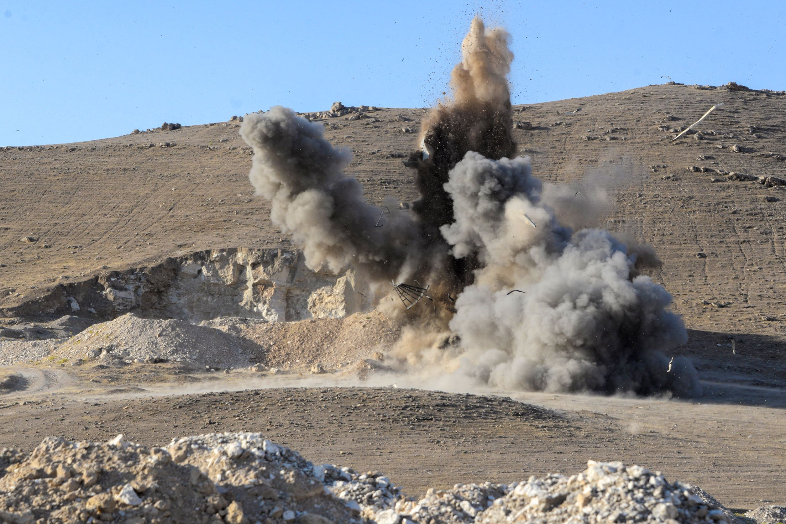Irak: 12 morts dont des civils dans une attaque imputée à l'EI dans le Nord