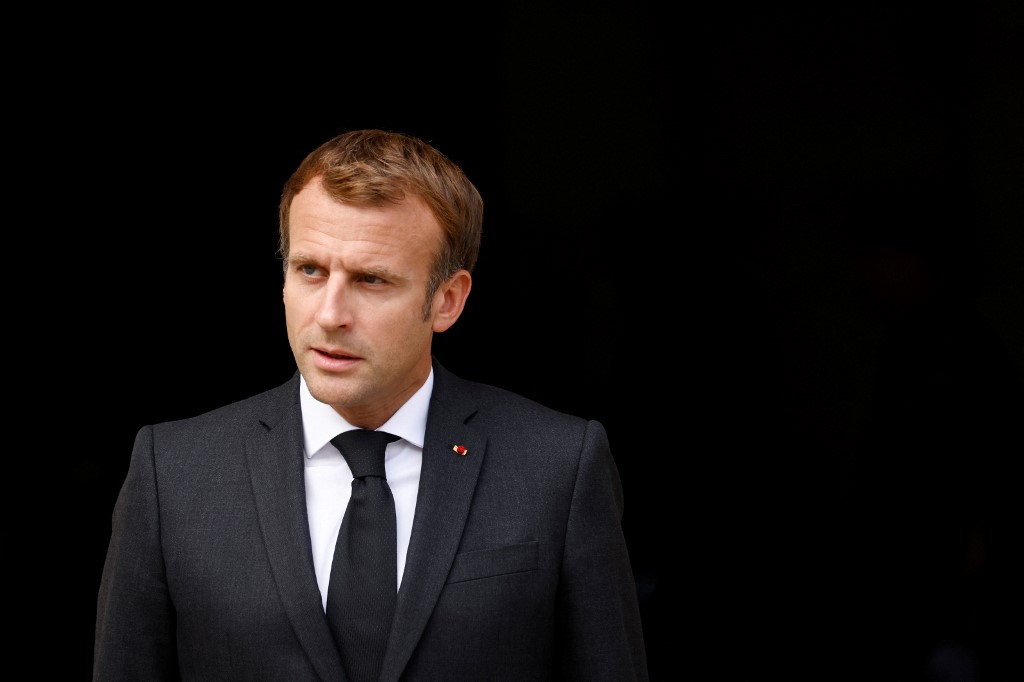 Le président Emmanuel Macron a rendu hommage aux armées vendredi soir. (AFP)