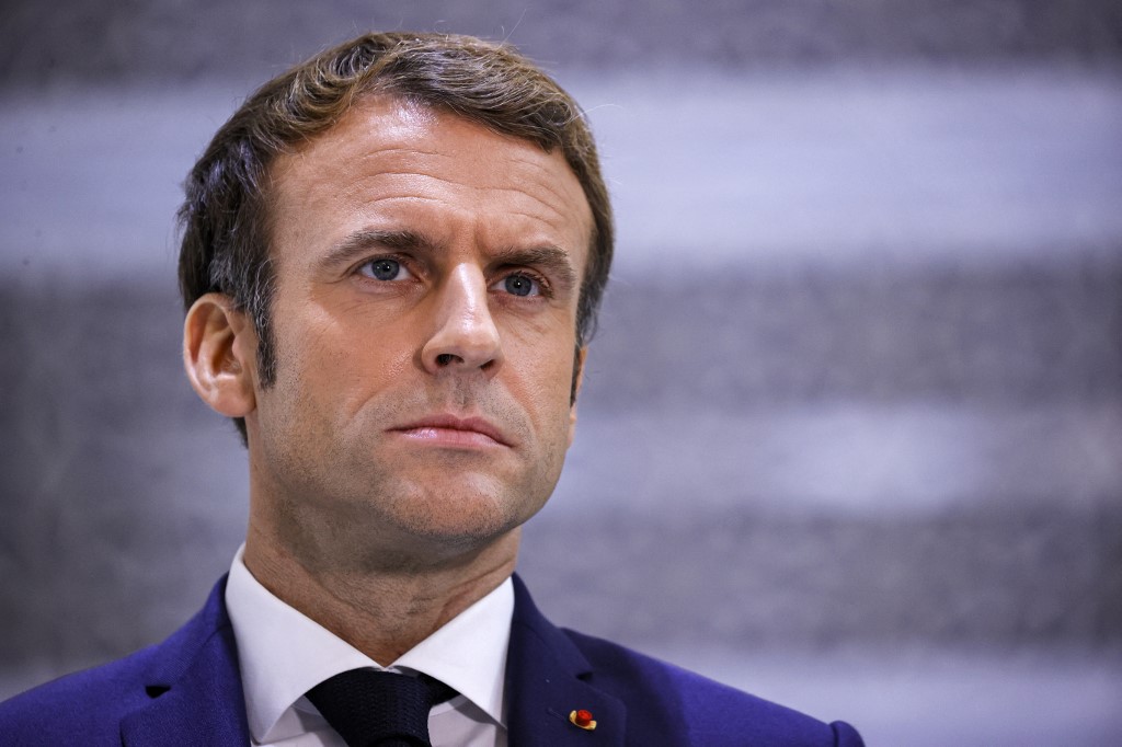 Macron sur TF1 mercredi, les oppositions protestent