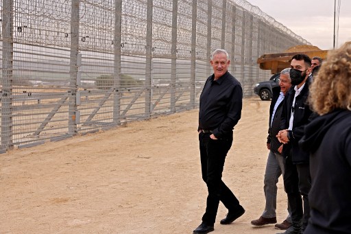 Israël achève la construction de la barrière le séparant de Gaza