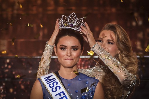 Miss Ile-de-France, Diane Leyre, élue Miss France 2022