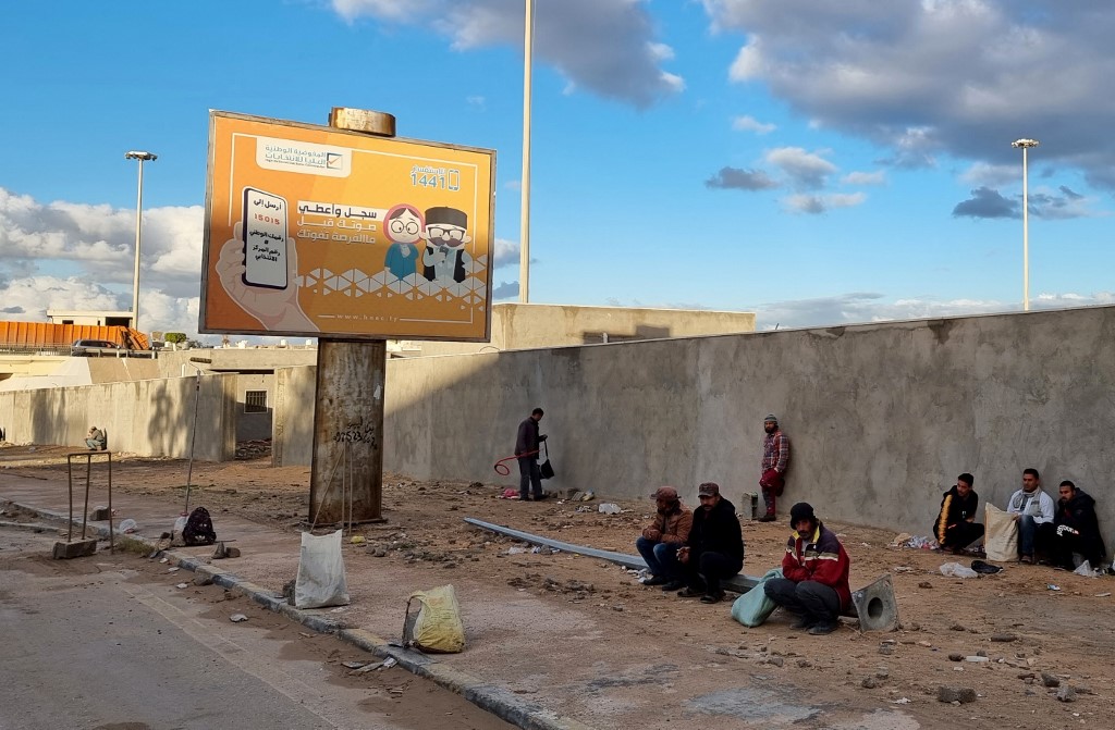Libye: démonstration de force de groupes armés à Tripoli