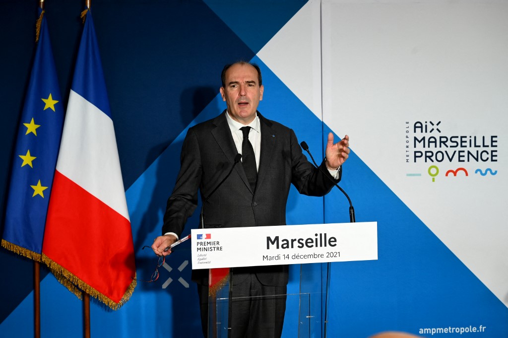 Santé: Castex veut «inaugurer un nouvel âge d'or de la recherche française»