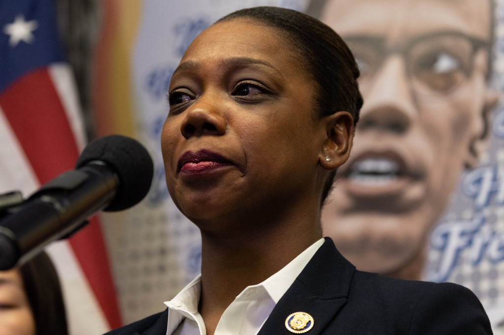 Keechant Sewell va devenir la première femme à diriger la police de New York