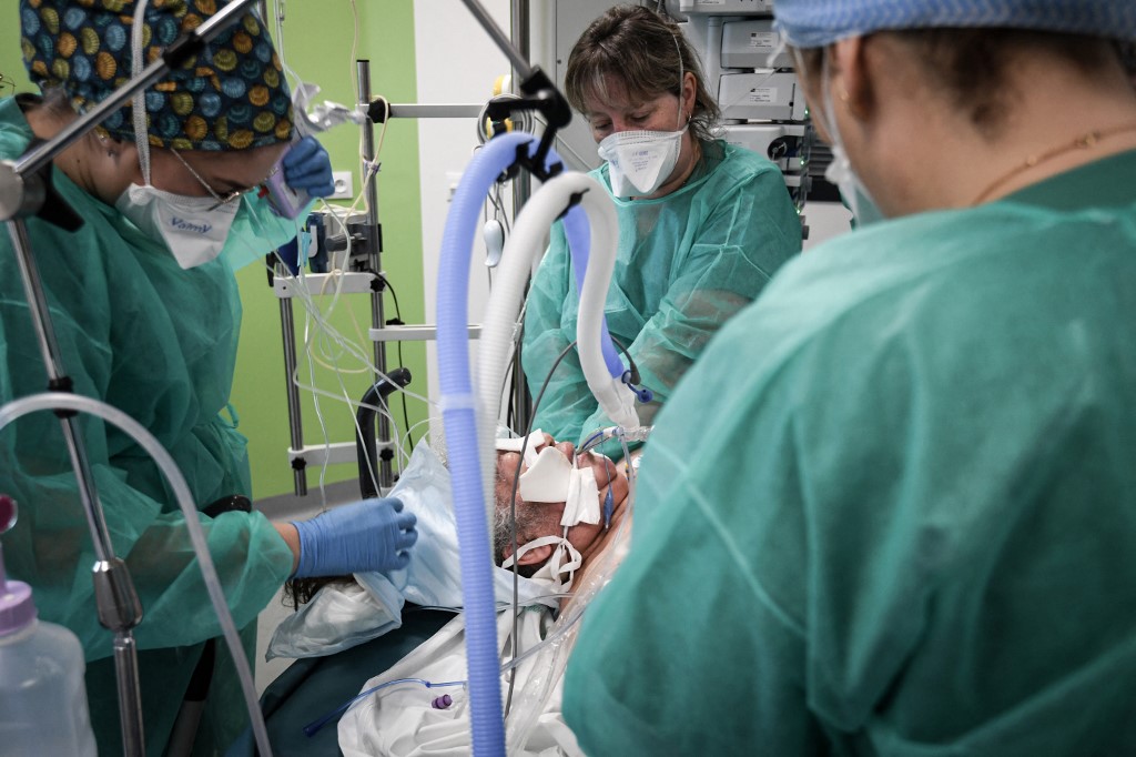 Avec Omicron, la réa de Saint-Denis craint de manquer de bras