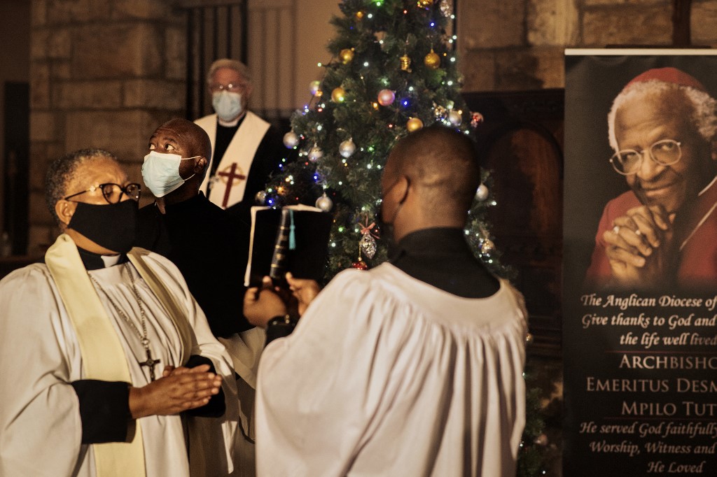Hommage interreligieux à Desmond Tutu au Cap