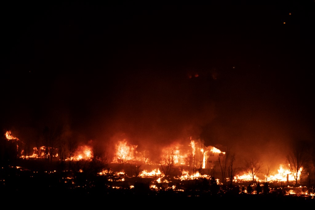 La neige attendue en sauveuse après les incendies dévastateurs du Colorado