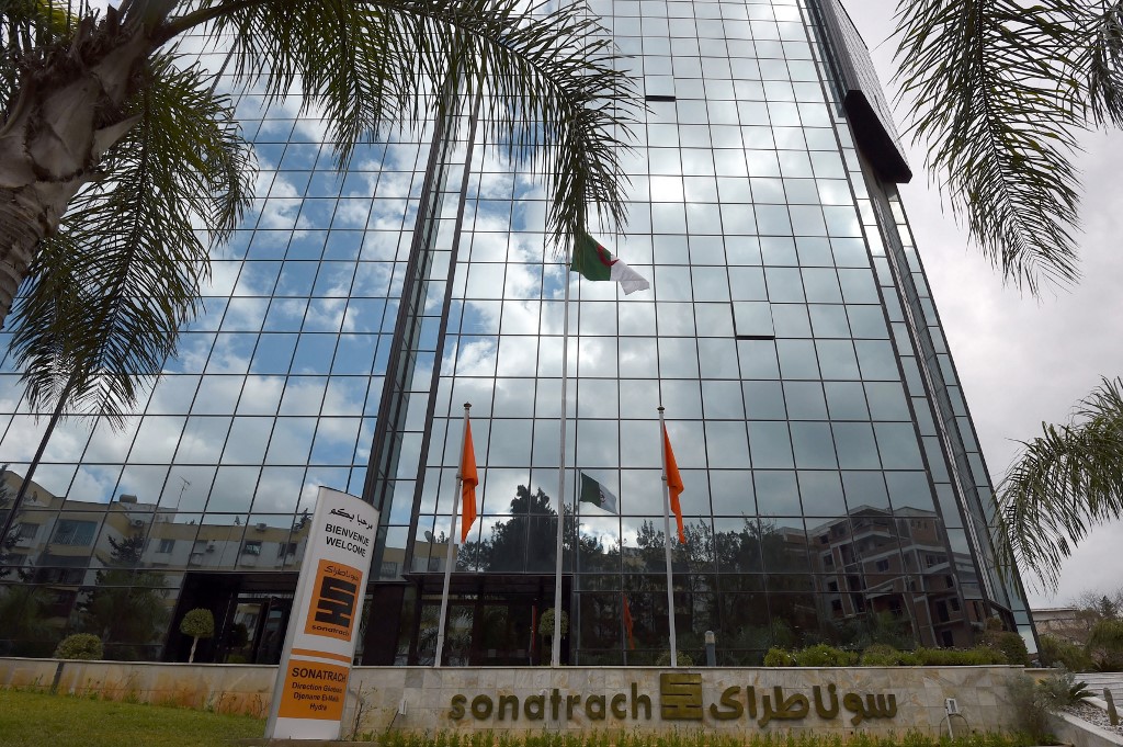 Algérie: contrat pétrolier de $1,4 milliard entre Sonatrach et ENI