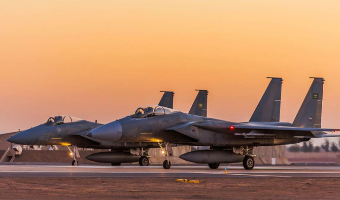 Sanaa: La coalition arabe détruit une base de lancement de missiles balistiques