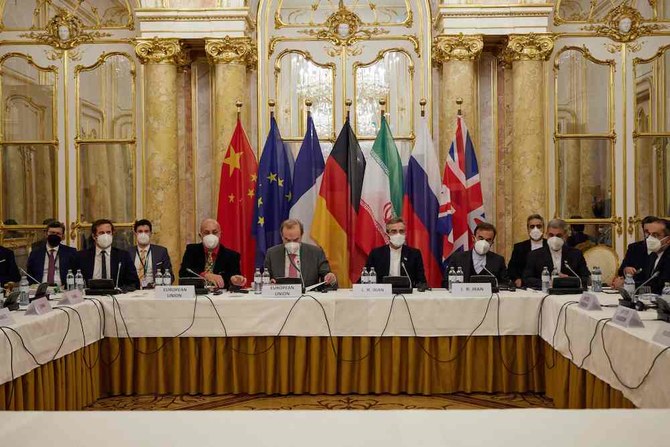 L’Iran réclame «de l’argent contre du pétrole» alors que les négociations sur le nucléaire reprennent
