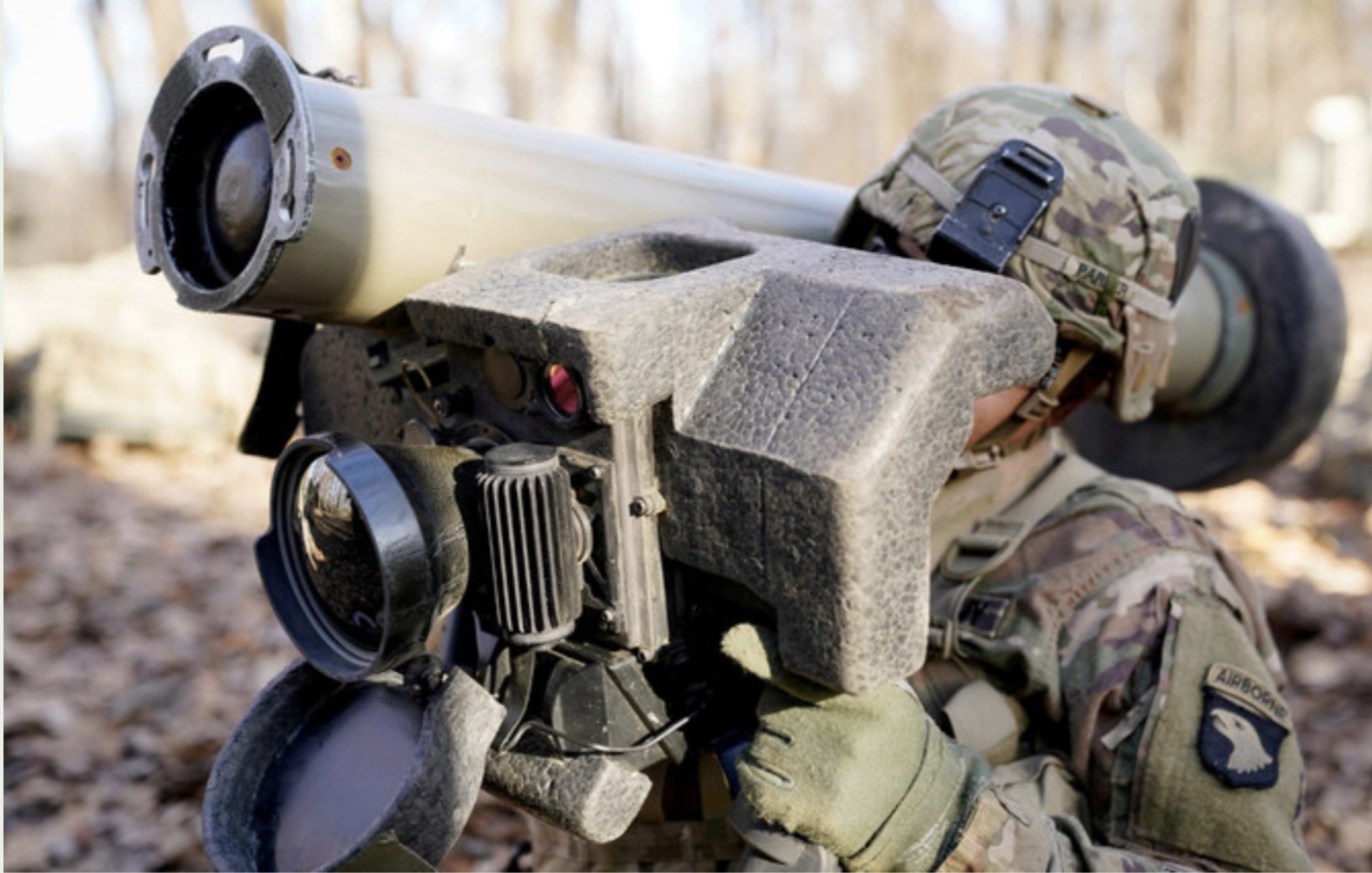 Les États-Unis approuvent la vente de missiles Javelin à la Lituanie alors que la tension monte en Russie