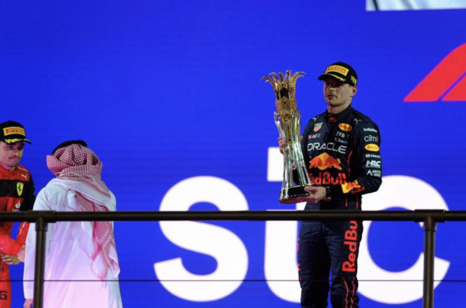 GP d'Abu Dhabi: Max Verstappen arrache sa première étoile dans le dernier tour