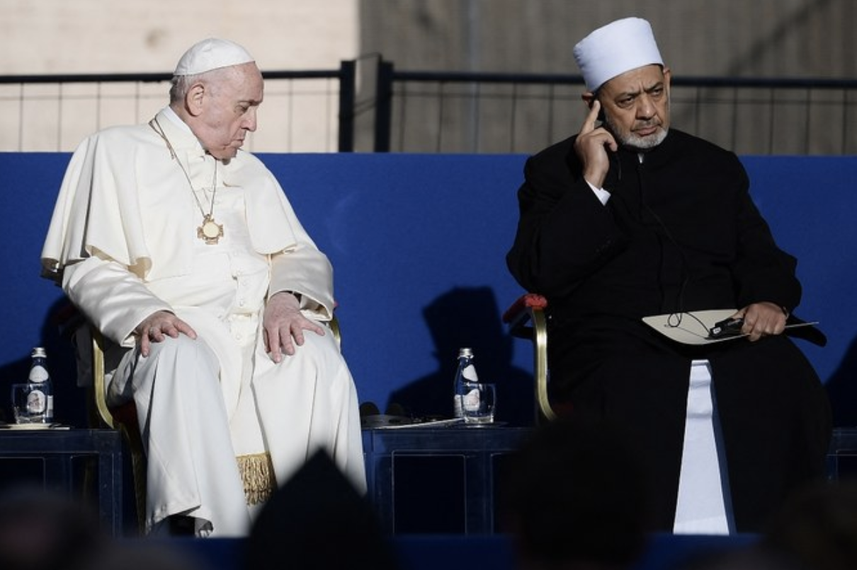 Au Vatican, le grand imam d'Al-Azhar discute du Document sur la fraternité humaine