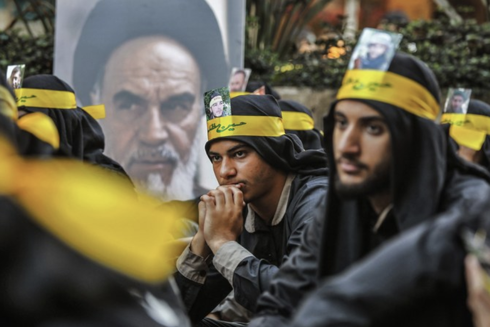 Le monde doit augmenter sa pression sur le régime iranien