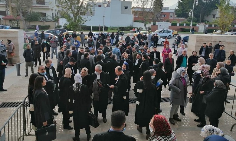 Obligation du pass vaccinal : le refus des avocats paralyse les tribunaux du Royaume