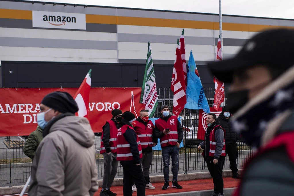 Abus de position dominante: méga-amende pour Amazon en Italie