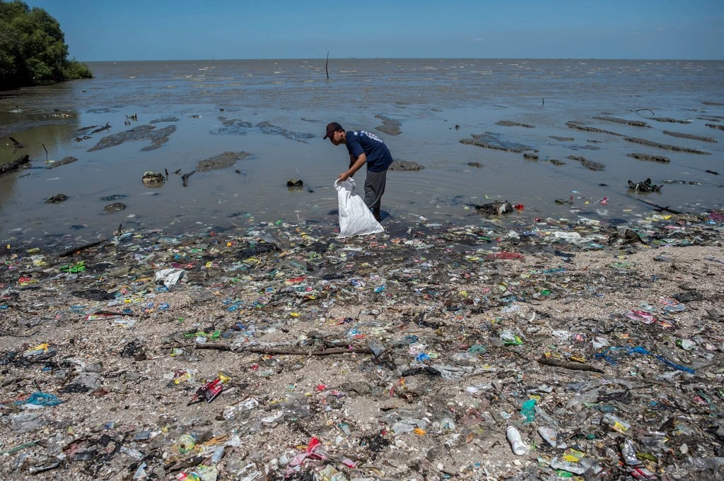 Les Etats-Unis de loin le plus gros producteur de déchets plastiques