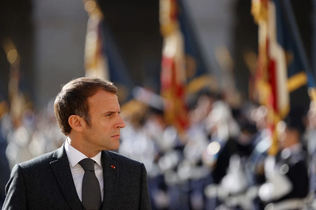 Macron aux Émirats arabes unis: importants contrats en perspective