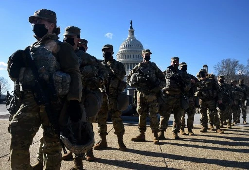 Le Pentagone simplifie le processus pour toute réponse militaire à Washington DC