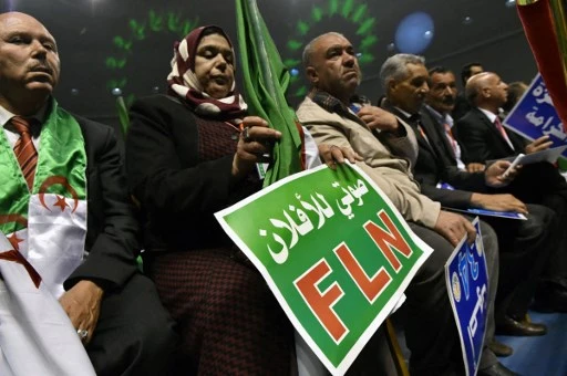 Un seul héros celui qui pense contre «le peuple»