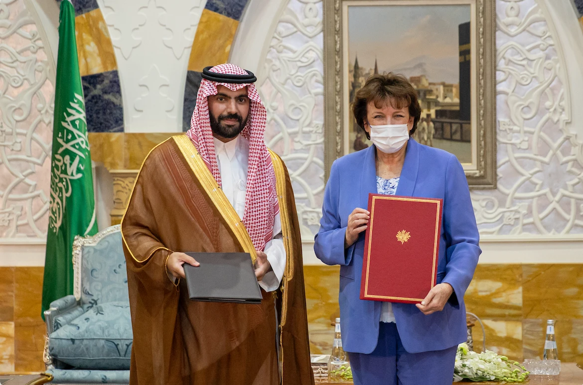 La signature d'un protocole d'accord franco-saoudien marque une nouvelle ère de collaboration culturelle