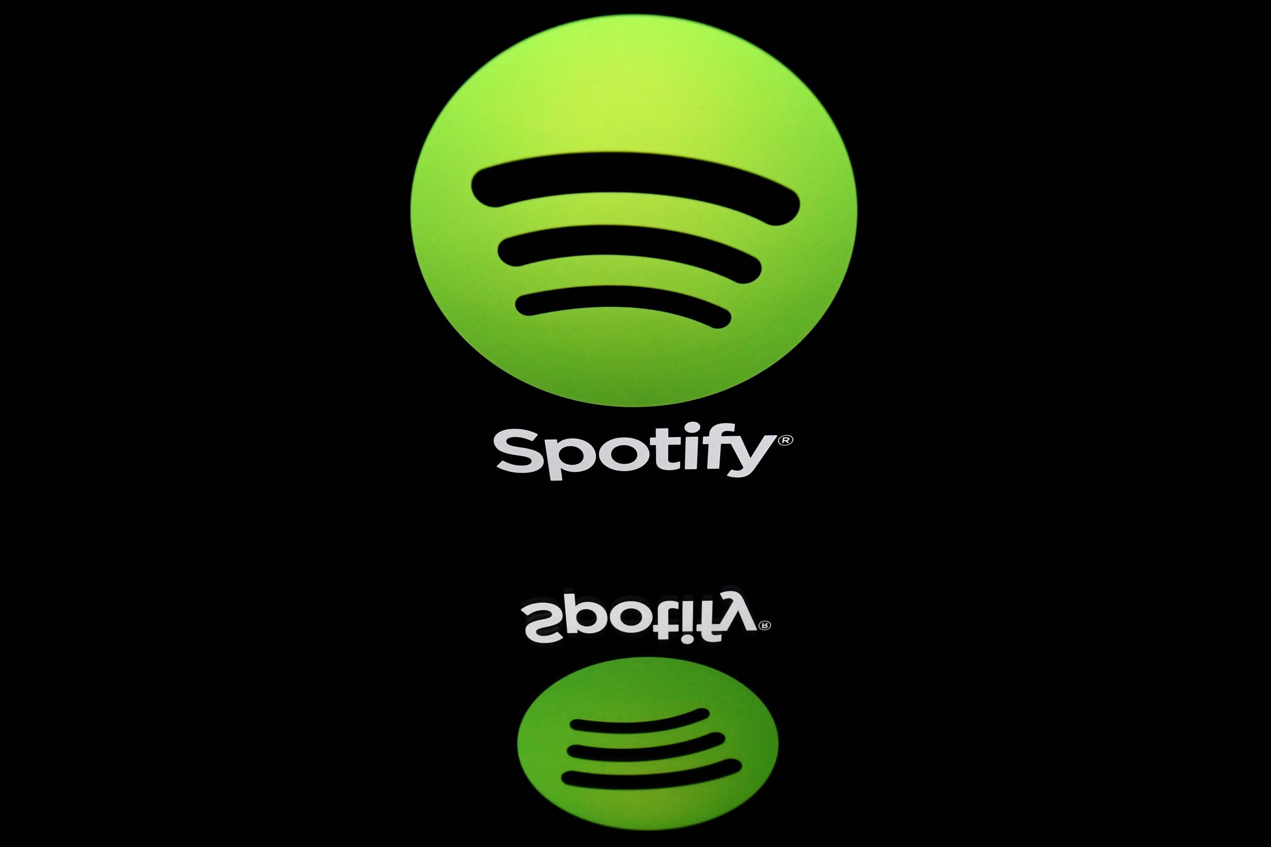 Accusé de désinformation, Spotify tente d'éteindre l'incendie