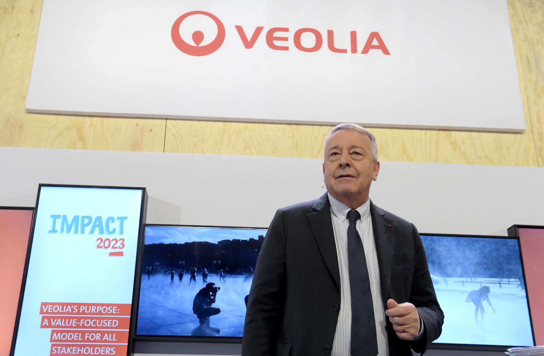 Veolia absorbe Suez, son rival de 150 ans