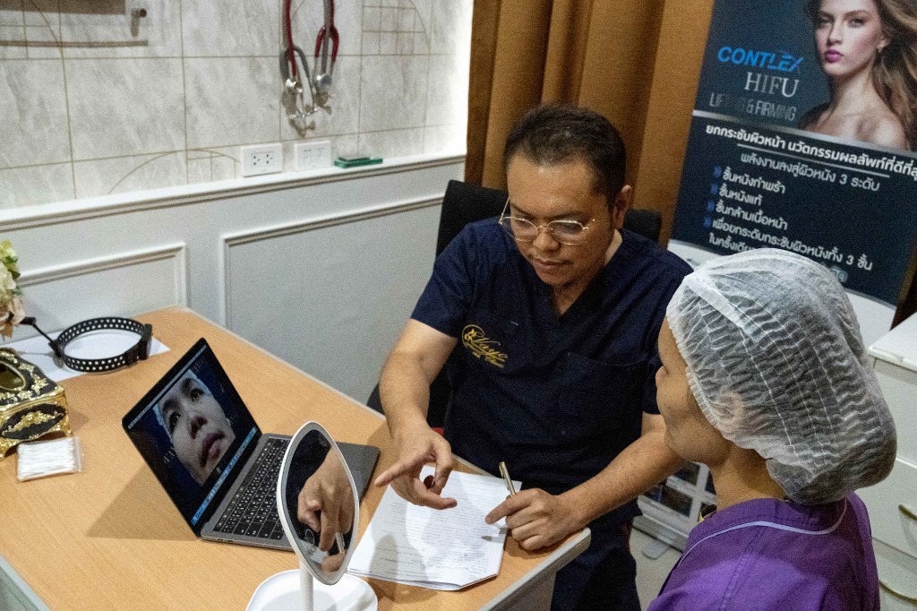 Chine: boom de la médecine esthétique sans bistouri