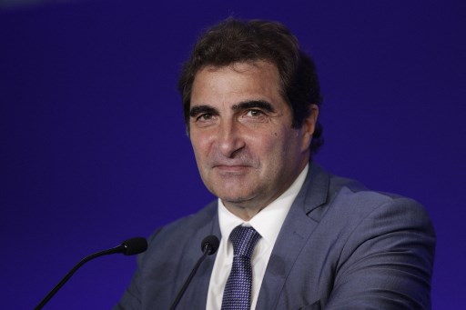 Déplacements de Macron: «pas loin du détournement de fonds publics», accuse Jacob