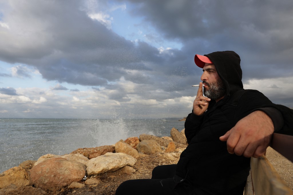 La mer, «seule échappatoire» pour des Libanais fuyant leur pays en crise