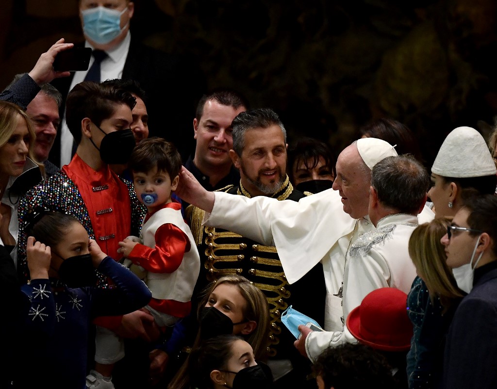 Le pape regrette que les animaux de compagnie «remplacent parfois les enfants»