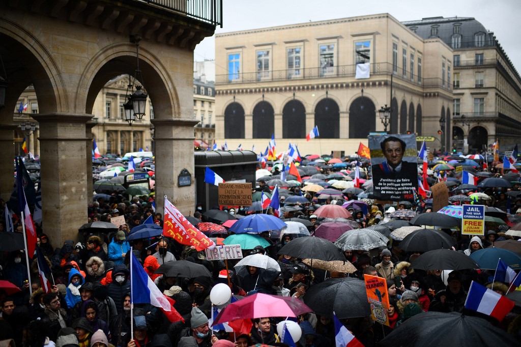 Net rebond en France des manifestations contre le pass vaccinal