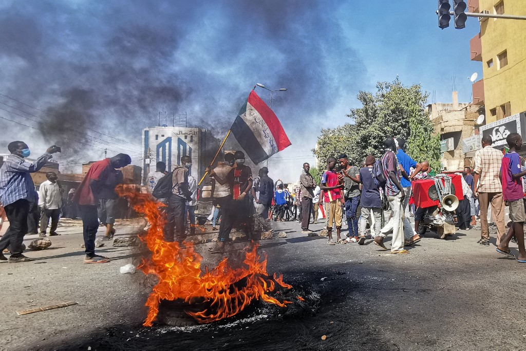 Soudan: tirs de lacrymogènes sur des manifestants anti-putsch