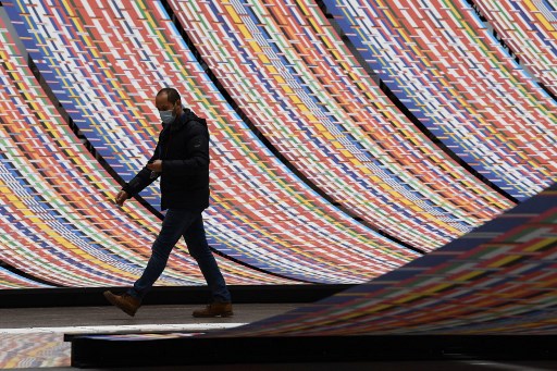 UE: à Bruxelles, des installations textiles monumentales aux couleurs des Vingt-Sept
