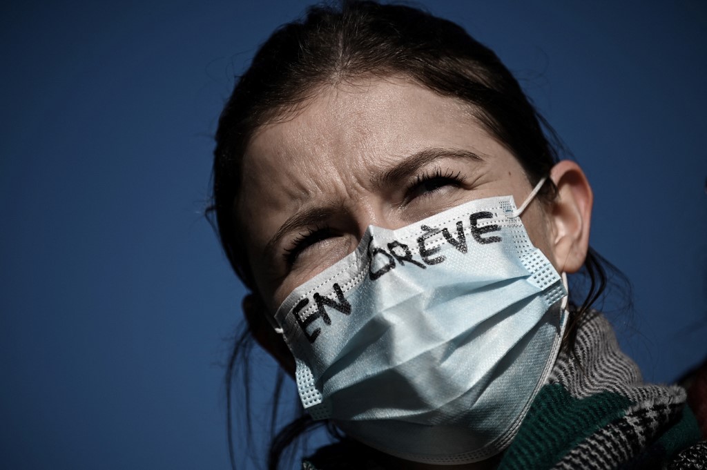 Grève massive dans l'éducation face à la valse des protocoles Covid