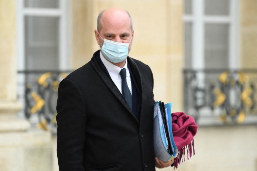 Covid: Jean-Michel Blanquer, un ministre dans la tourmente