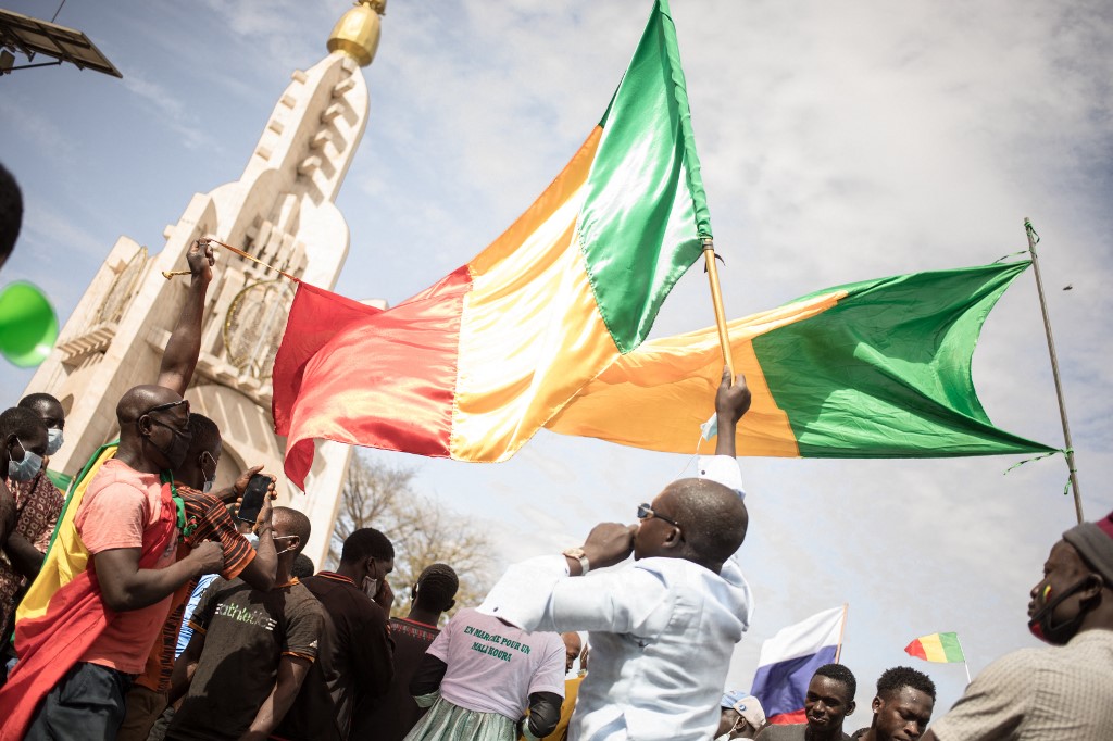 Au Mali, rester ou partir? L'heure des choix a sonné pour Paris et les Européens