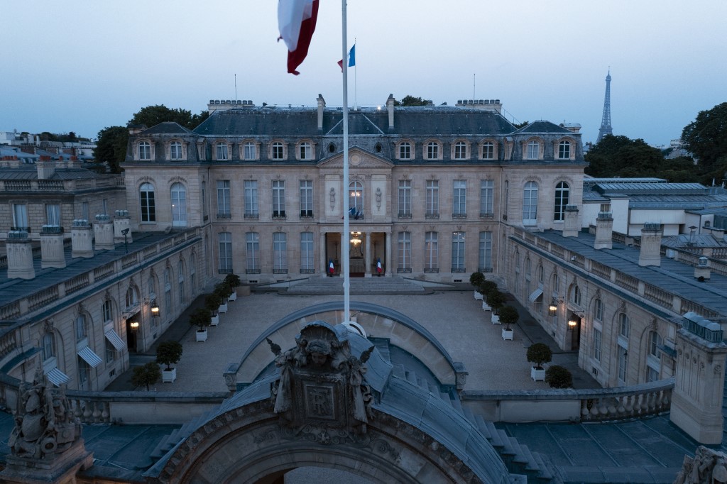 Présidentielle: la majorité veut croire au retour de la «bamboche»