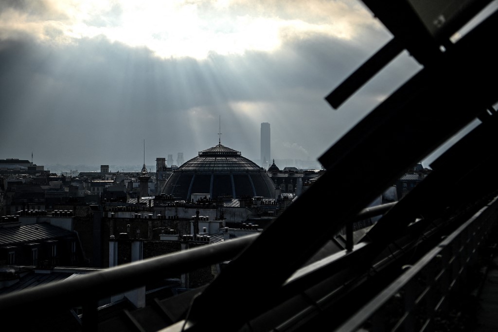 La Bourse de Paris proche de l'équilibre, inquiète de la remontée des taux obligataires