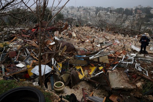 La police israélienne détruit la maison d'une famille palestinienne à Jérusalem