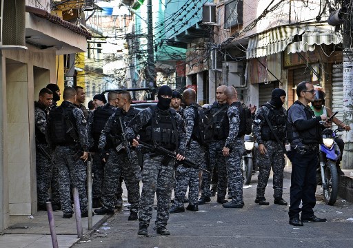 Brésil: opération policière de «reconquête» des favelas de Rio