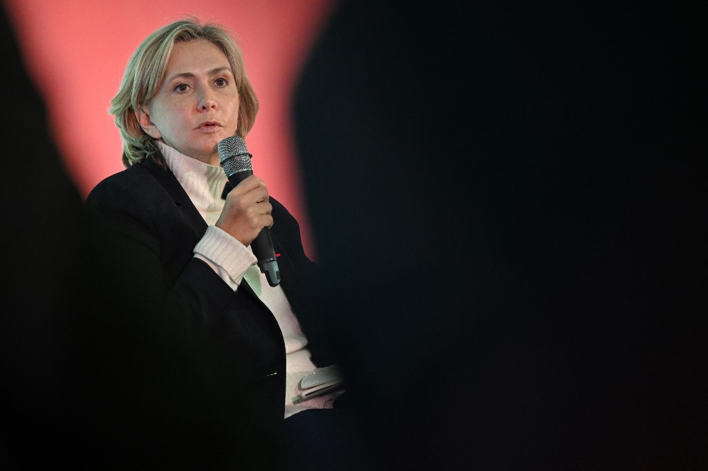 Europe: Pécresse dénonce la «présidence verbeuse» de Macron