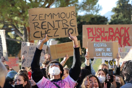 Zemmour: une campagne dans un trou d'air